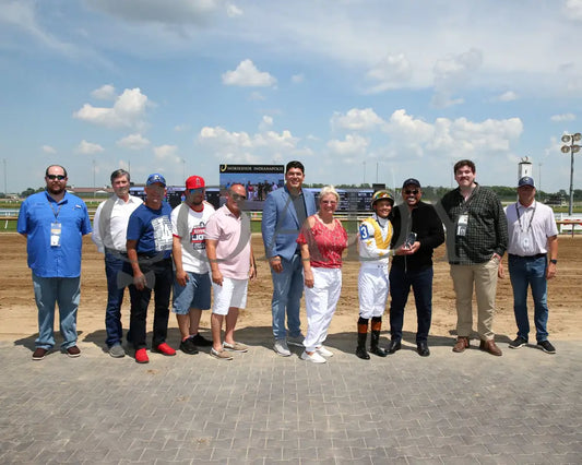 LUNA LOUSKA - The Clarksville - 5th Running - 07-04-25 - R07 - Horseshoe Indiana - Presentation 01 - Sammantha Pagels