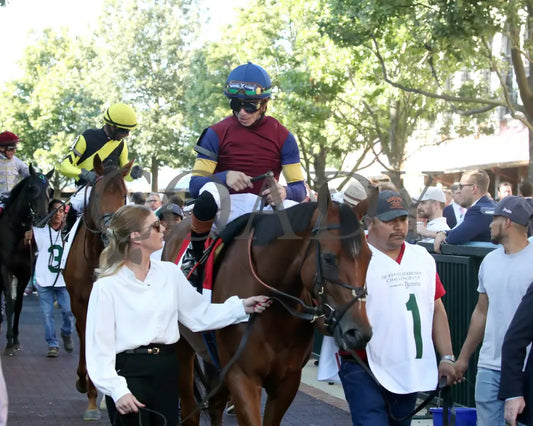 LUSH LIPS - The Queen Elizabeth ll Challenge Cup G1 - 42nd Running - 10-11-25 - R09 - KEE - Paddock 01 Keeneland