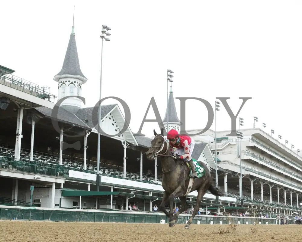 Midnight Bisou - The Fleur De Lis G2 45Th Running 06-27-20 R09 Cd Under Rail 01 Churchill Downs