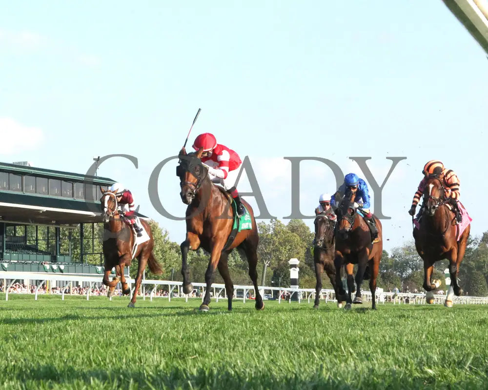 Minaret Station - The Castle & Key Bourbon G2 10-06-24 R10 Kee Under Rail 01 Keeneland