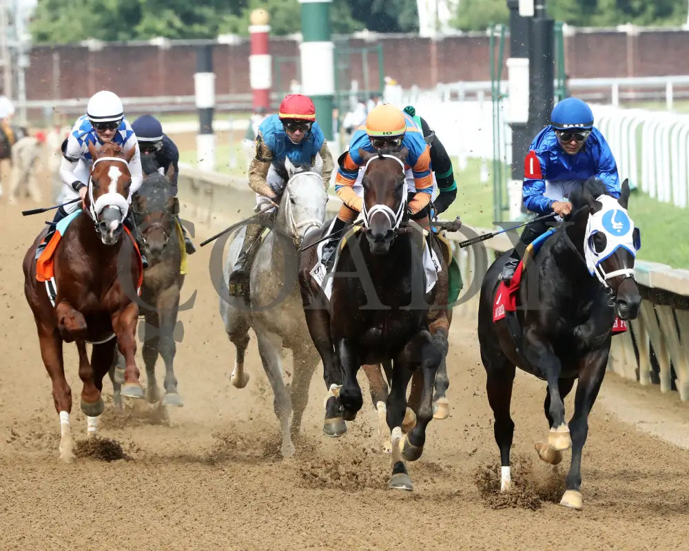 MINDFRAME - 062825 - Race 11 - CD - First Turn 01 Churchill Downs