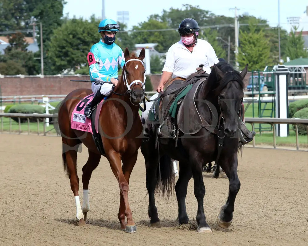 Monomoy Girl - The La Troienne G1 35Th Running 09-04-20 R11 Cd Post Parade 01 Churchill Downs