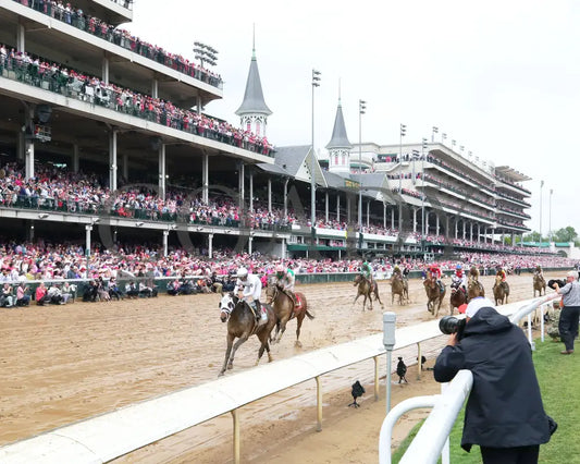 My Mane Squeeze - The Eight Belles G2 05-03-24 R09 Cd Inside Celebration 01 Churchill Downs