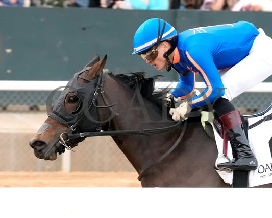 NEZAZURRI - Oaklawn Sports Overnight Stakes - 01-01-26 - R08 - OP - Inside Finish 02 - Coady Media - Kurtis Coady Photography