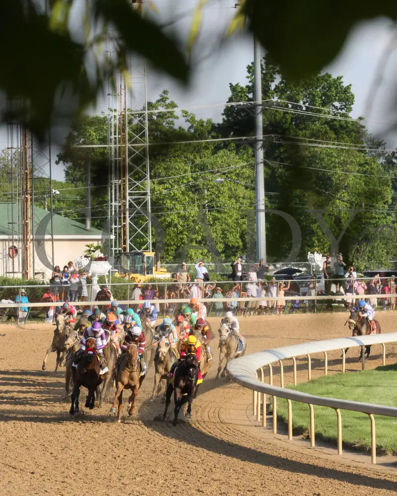 Nyquist - 050716 Race 12 Cd Turn 02 Kentucky Derby