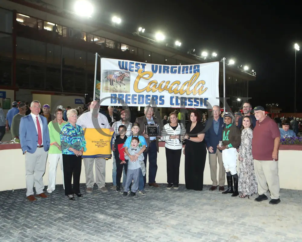 Overnight Pow Wow - West Virginia Cavada Breeders Classic 10-12-24 R07 Ct Presentation 01 Hollywood
