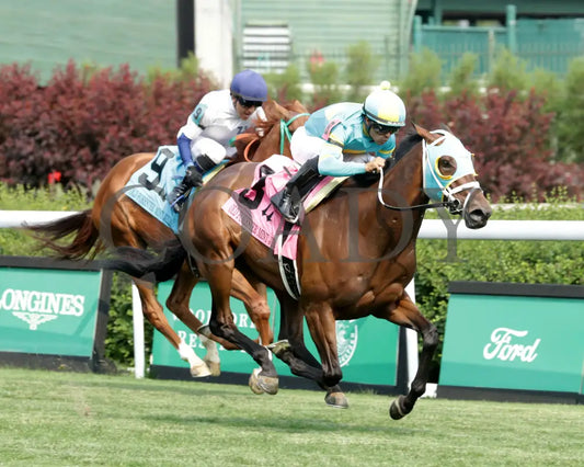 PIN UP BETTY - The Old Forester Mint Julep G3 - 060125 - Race 09 - CD - Finish 03 Churchill Downs