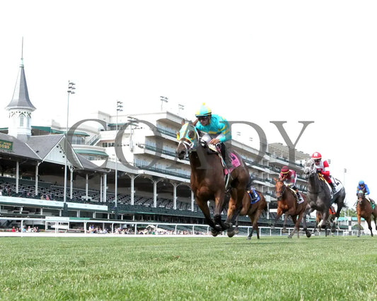 PIN UP BETTY - The Old Forester Mint Julep G3 - 060125 - Race 09 - CD - Under Rail 01 Churchill Downs