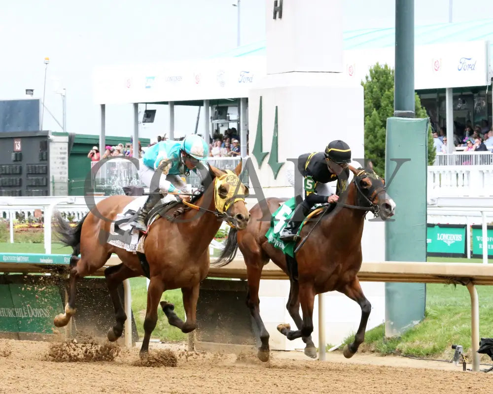 PINKY FINGER - 050125 - Race 06 - CD - Finish 03 Churchill Downs