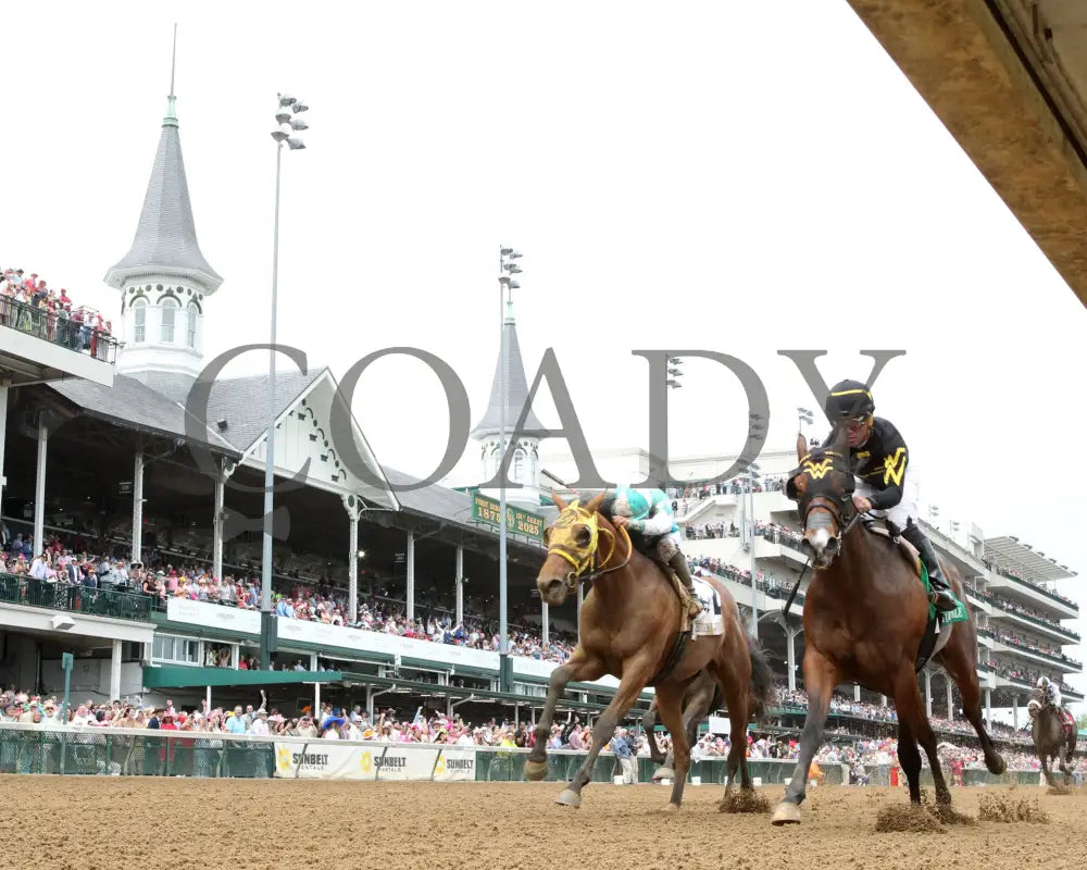 PINKY FINGER - 050125 - Race 06 - CD - Under Rail 01 Churchill Downs