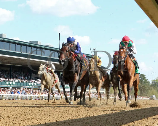 PRAYING - 100425 - Race 07 - KEE - Under Rail 01 Keeneland