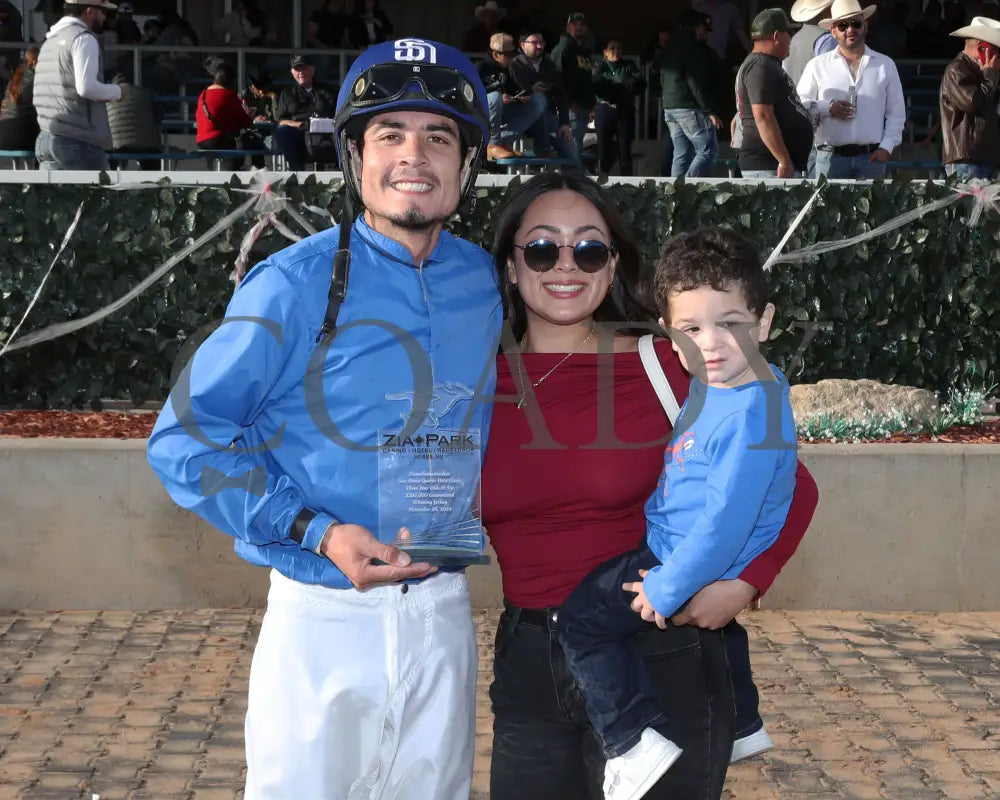 Rc Corona King - New Mexico Classic Quarter Horse Championship Stakes 12-15-24 R09 Zia Park Trophy