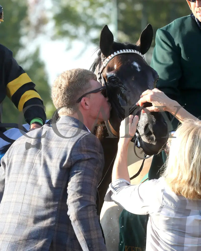 RHETORICAL - 100425 - Race 10 - KEE - Kiss 01 Keeneland