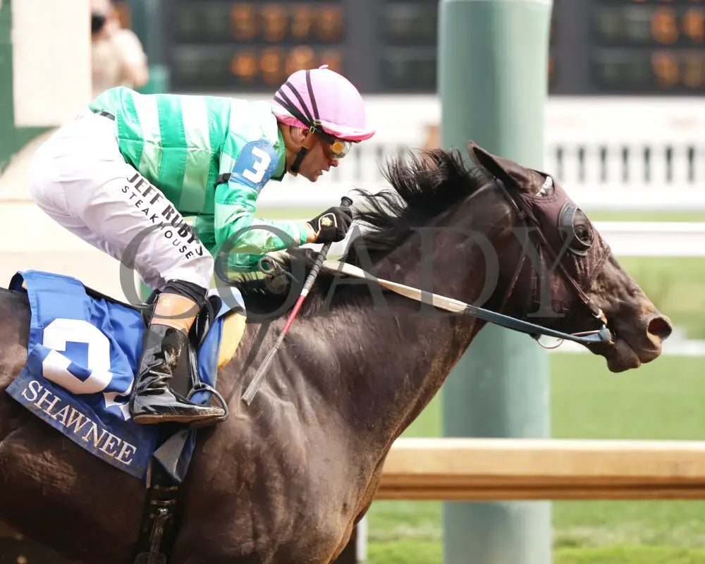 ROYAL SPA - 053125 - Race 08 - CD The Shawnee G3 - 6th Running - Tight Finish 02 Churchill Downs