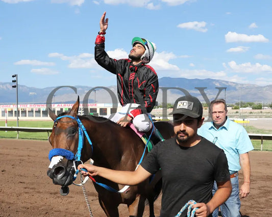 Running To The Moon - Rainbow Quarter Horse Oaks G1 07-28-24 R11 The Downs At Albuquerque Return