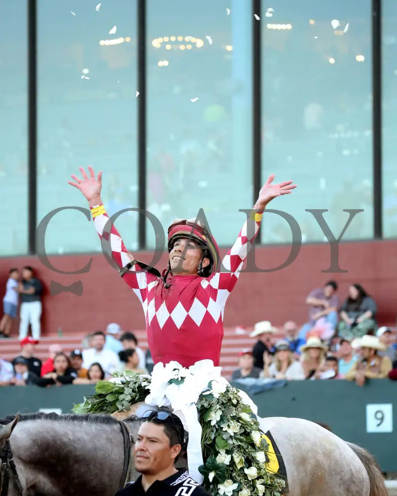 SANDMAN - Arkansas Derby G1 - 89th Running - 03-29-25 - R13 - OP - Flowers 01 - Coady Media - Kurtis Coady Photography