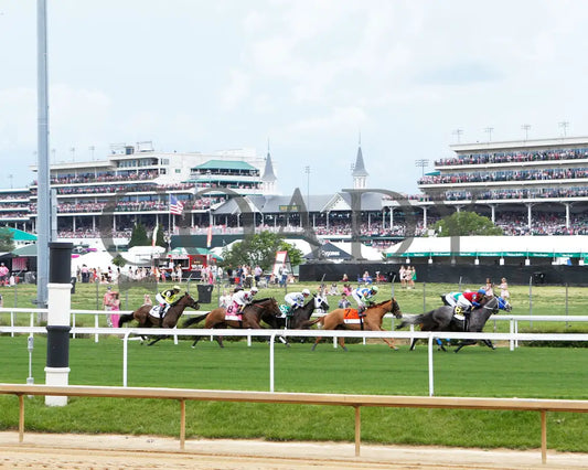 SHE FEELS PRETTY - The Modesty G3 - 05-02-25 - R08 - CD - Backstretch Turn 01 Churchill Downs