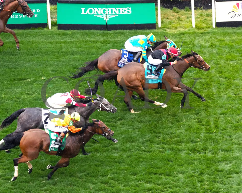 SIMPLY IN FRONT - 050325 - Race 05 - CD - Aerial Finish 01 Churchill Downs