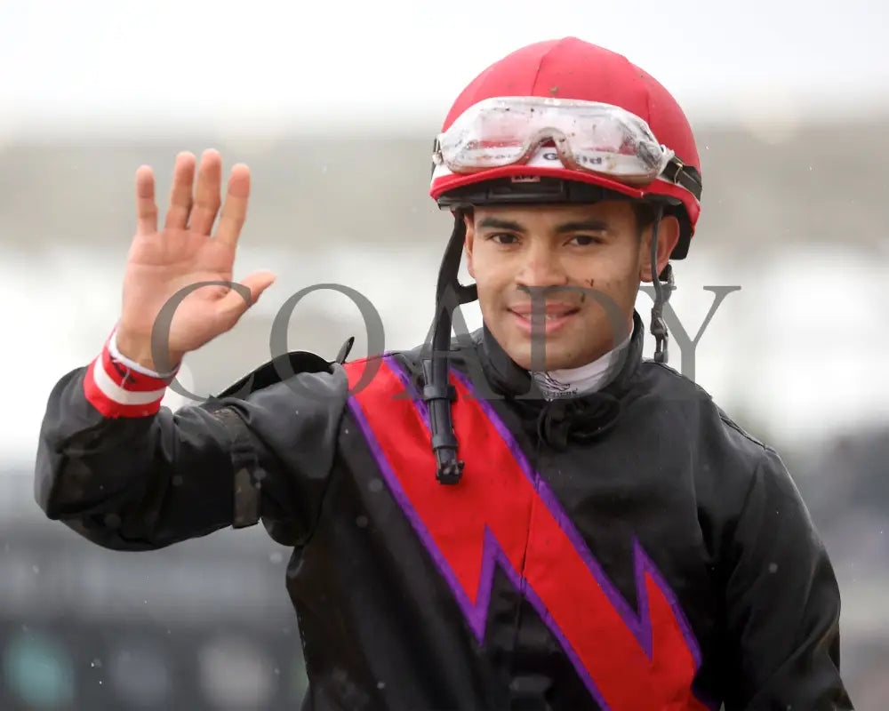 SIMPLY IN FRONT - 050325 - Race 05 - CD - Luis Saez 01 Churchill Downs