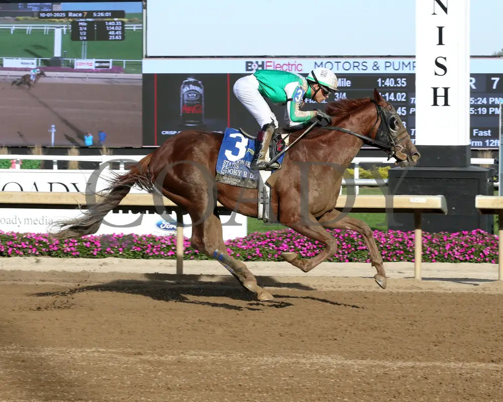 SPOOKY RIDGE - 10-01-25 - R07 - Horseshoe Indiana - Finish 01 - Sammantha Pagels - Coady Media - Kurtis Coady Photography