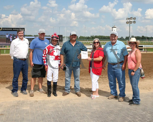 STREAKINDOWNTHEBEACH - Easys Night Beat Overnight Stakes - 07-04-25 - R09 - Horseshoe Indiana - Presentation 01