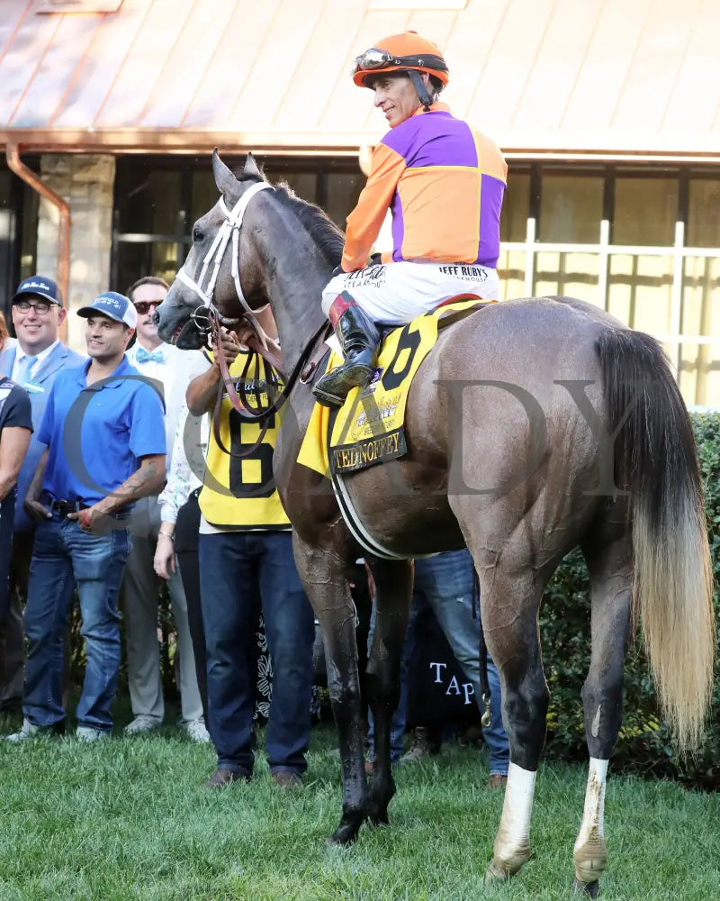 TED NOFFEY - 100425 - Race 09 - KEE - Winners Circle 01 Keeneland