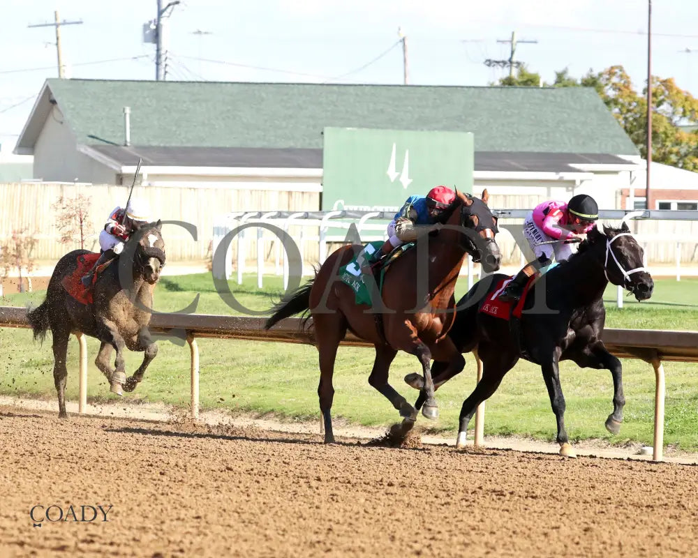 TUMBARUMBA - The Ack Ack G3 - 33rd Running - 09-27-25 - R08 - CD - Turn 02 Churchill Downs