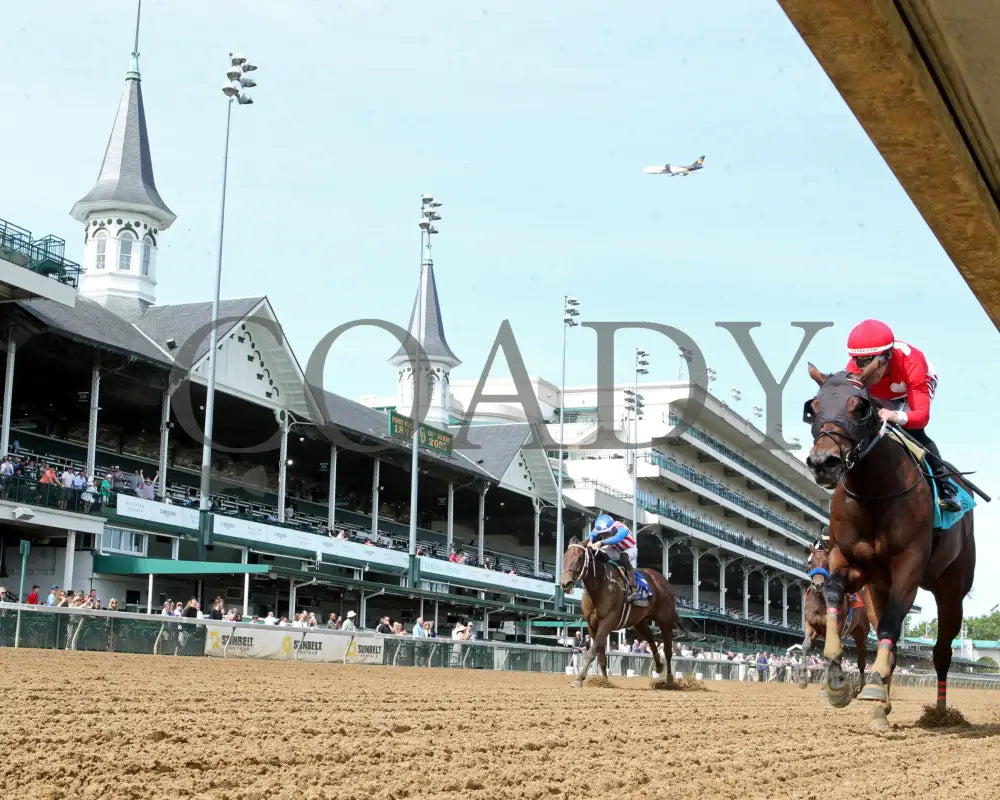 TWO SHARP - 052625 - Race 08 - CD - Under Rail 01 Churchill Downs
