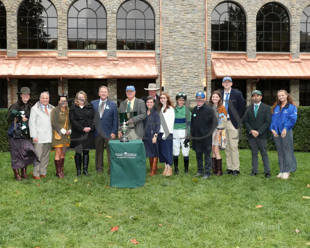 VENENCIA - The Rood & Riddle Dowager - G3 - 10-19-25 - R08 - KEE - Presentation 01 Keeneland
