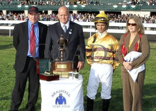 Wise Dan - 100612 Race 09 Pres Keeneland