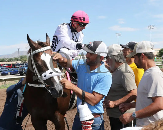 Woody Rocks - Zia Quarter Horse Futurity G1 07-28-24 R09 The Downs At Albuquerque Return Shot 2