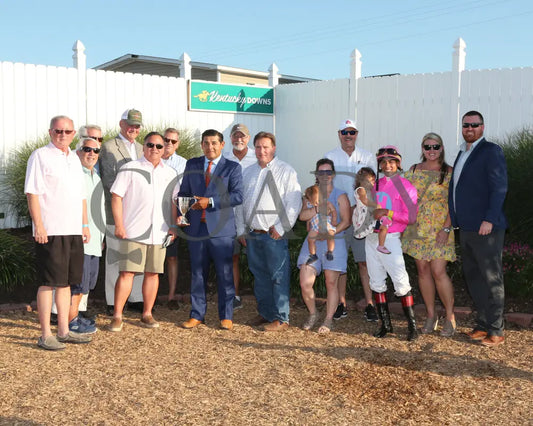 Zulu Alpha - Calumet Farm Kentucky Turf Cup G3 28Th Running 09-07-19 R10 Kd Presentation 01 Downs